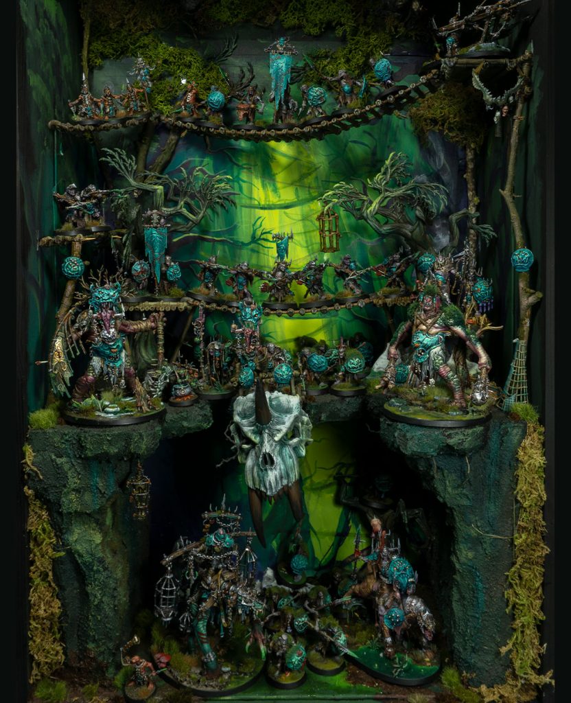 Ejército Kruleboyz pintado por CHK Minis en diorama vertical con escenografía selvática