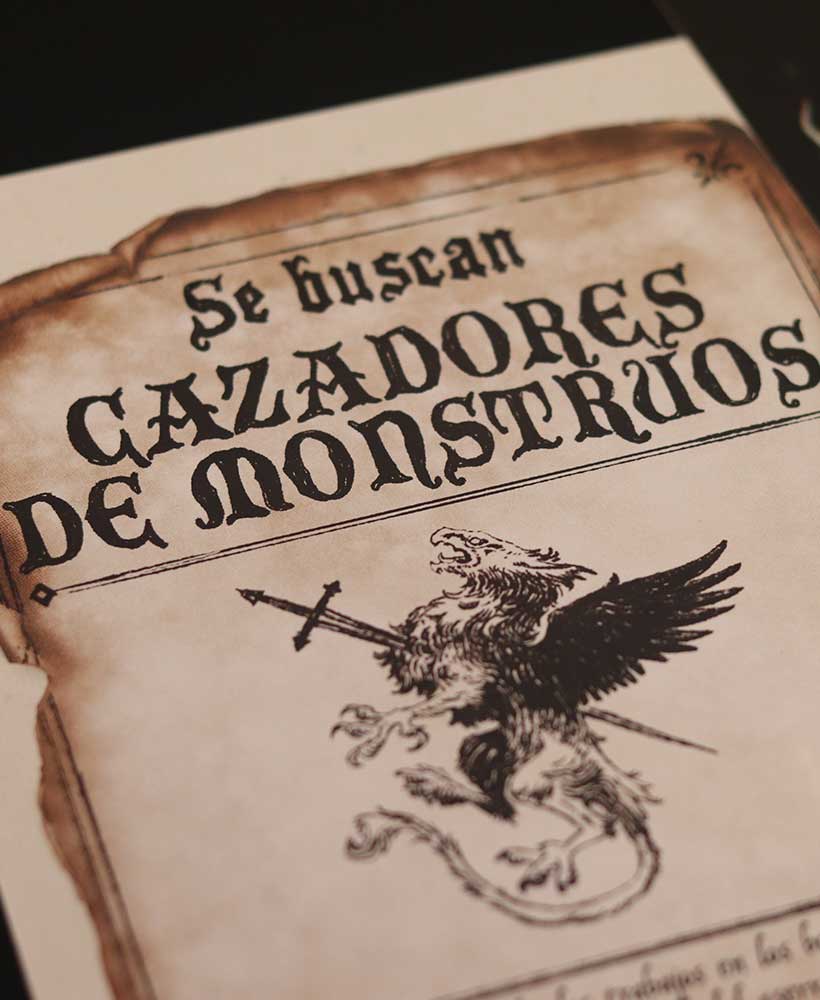 Página de El Caballo Blanco de Vallebajo con cartel que dice Se buscan cazadores de monstruos
